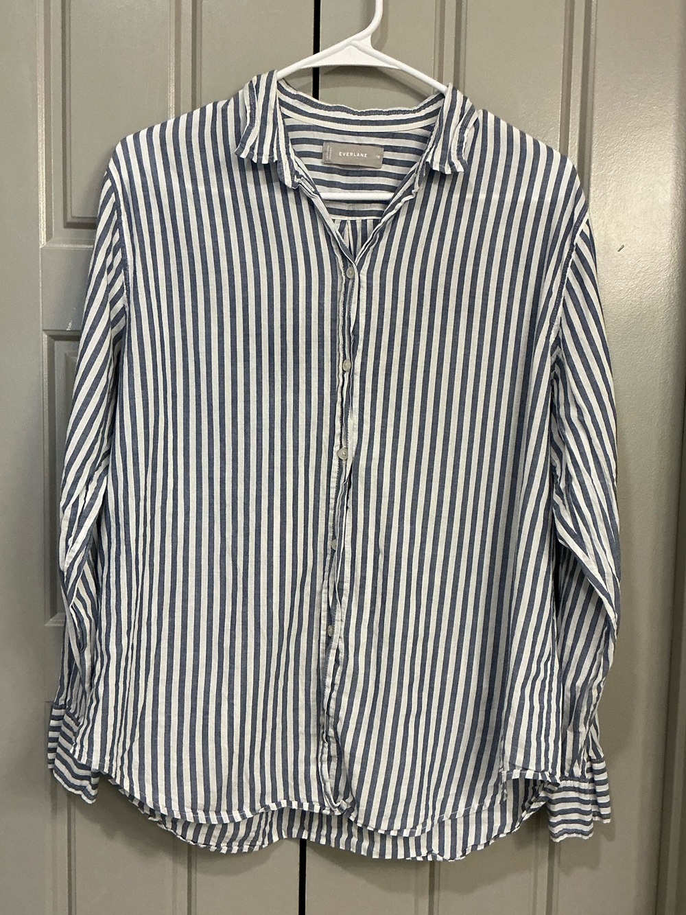 Everlane 100% Cotton Oxford Button-Up Shirt Blue & White Size 10